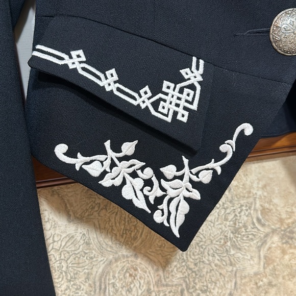 Hairston Roberson Jacket - Picture 4 of 7